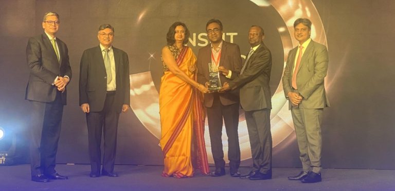 NSEIT wins Best Tech Initiative of the Year Award at Dun & Bradstreet Business Excellence Awards 2022